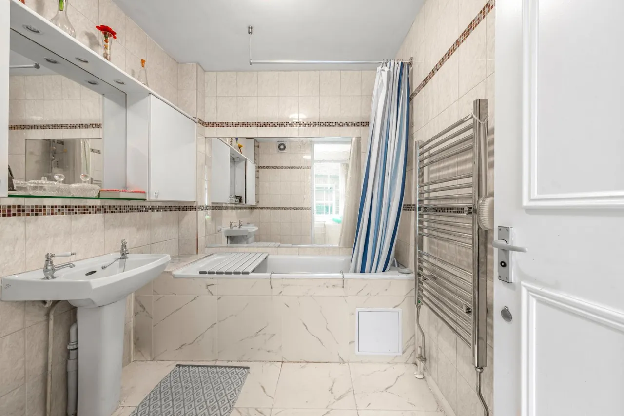 Macroom Road, London, W9, photo 13