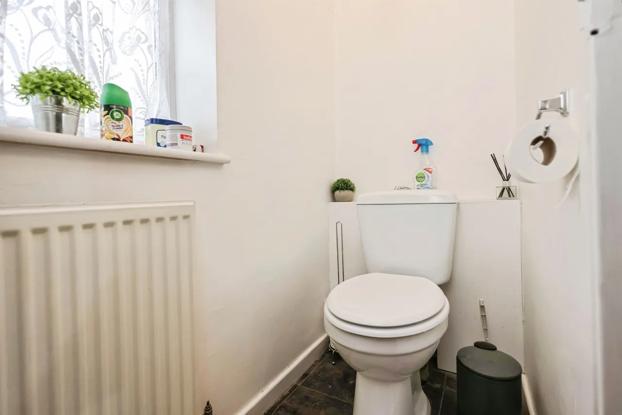 Bucknall Crescent, Birmingham, B32, photo 11