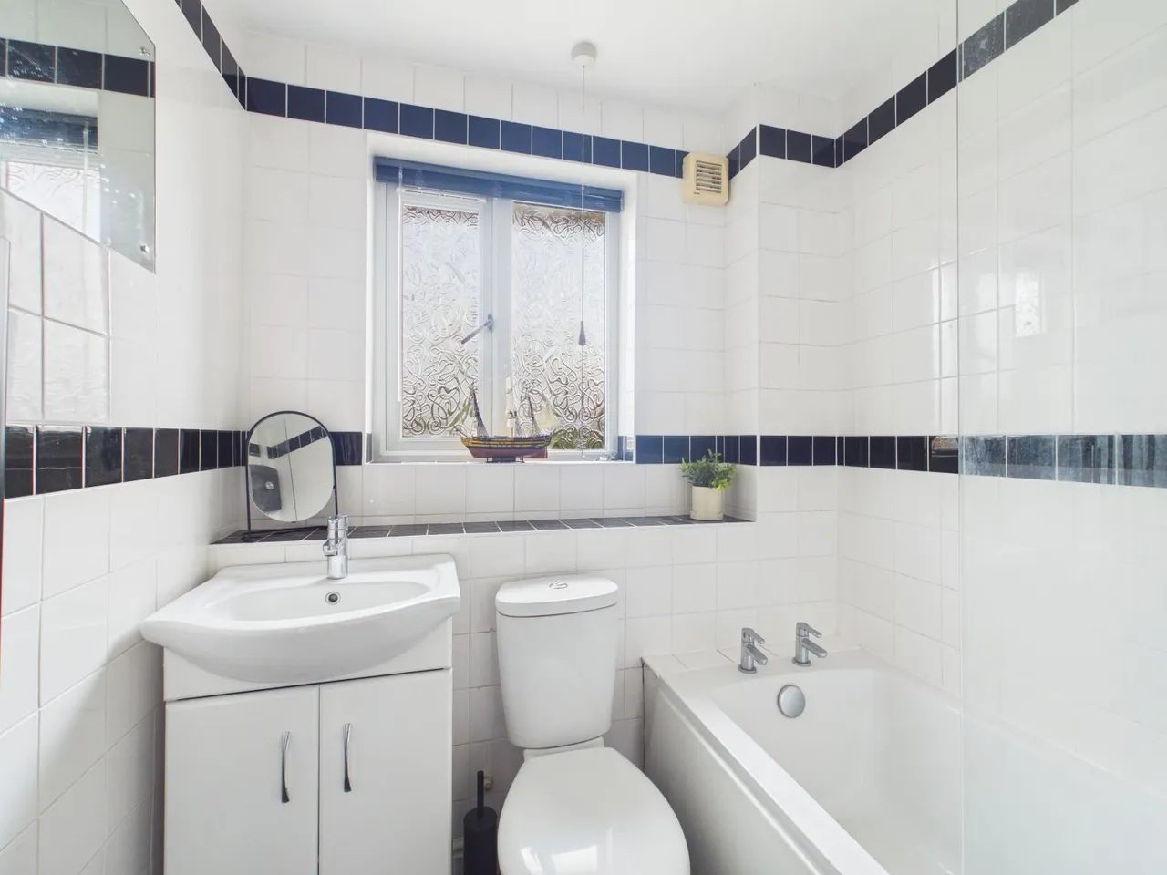 Lossiemouth Road, Hinckley, LE10, photo 11