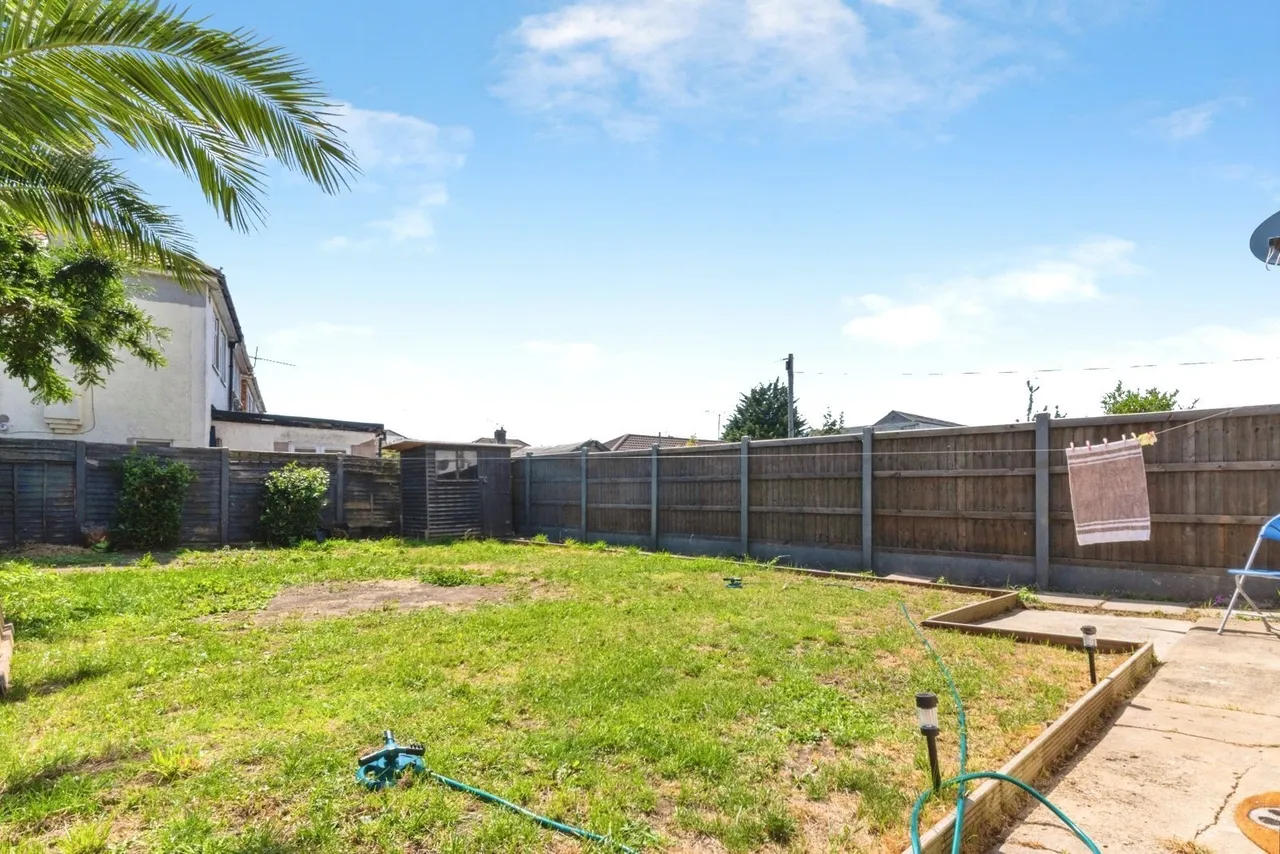 Coppins Road, Clacton-on-Sea, Essex, CO15, photo 7