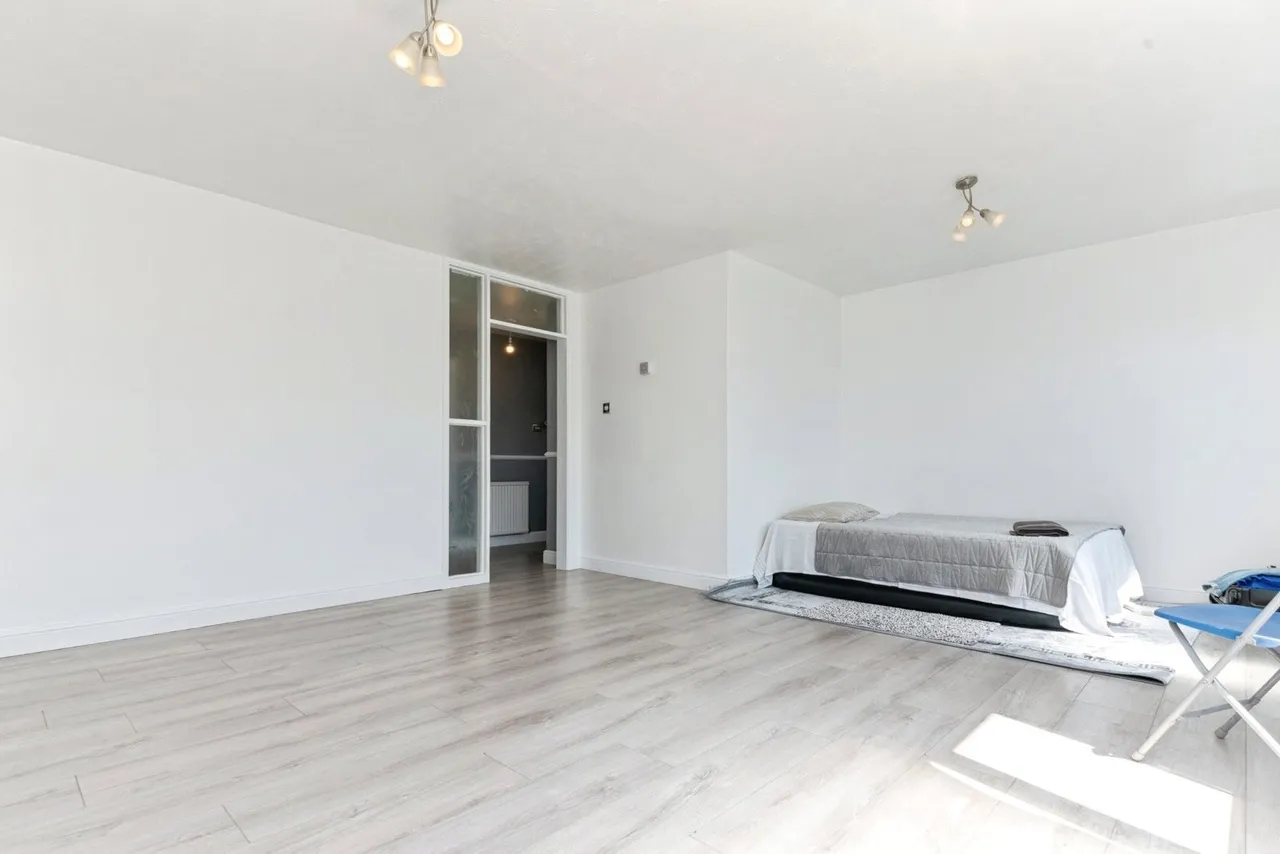 Coppins Road, Clacton-on-Sea, Essex, CO15, photo 4