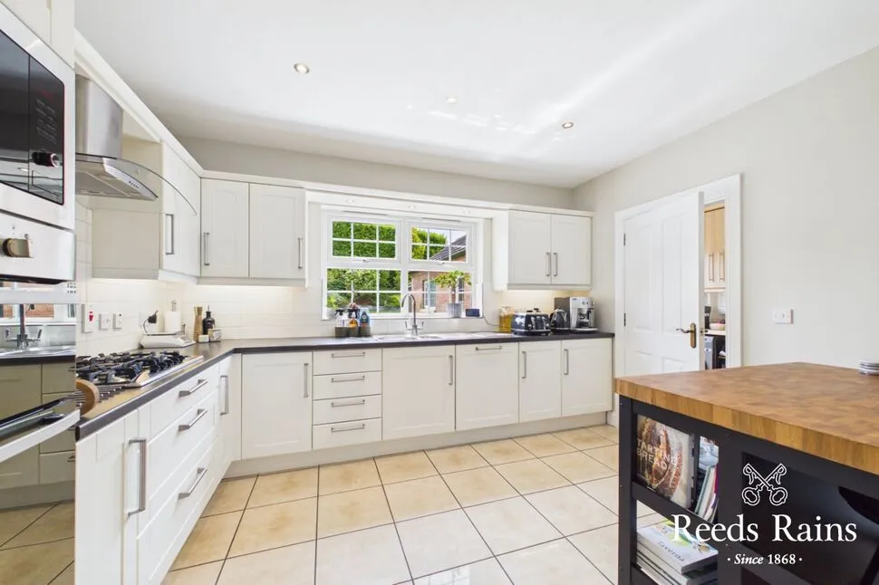 Royal Hill, Maze, Lisburn, County Down, BT27, photo 8