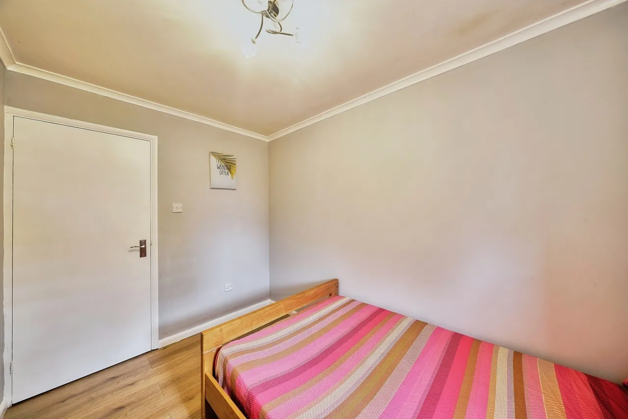 Jack Clow Road, London, E15, photo 13