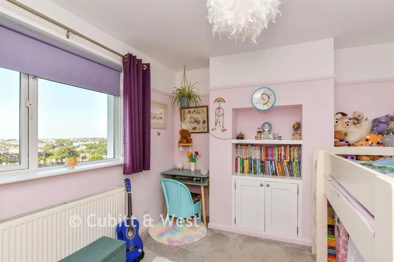 Carlyle Avenue, Brighton, BN2, photo 8