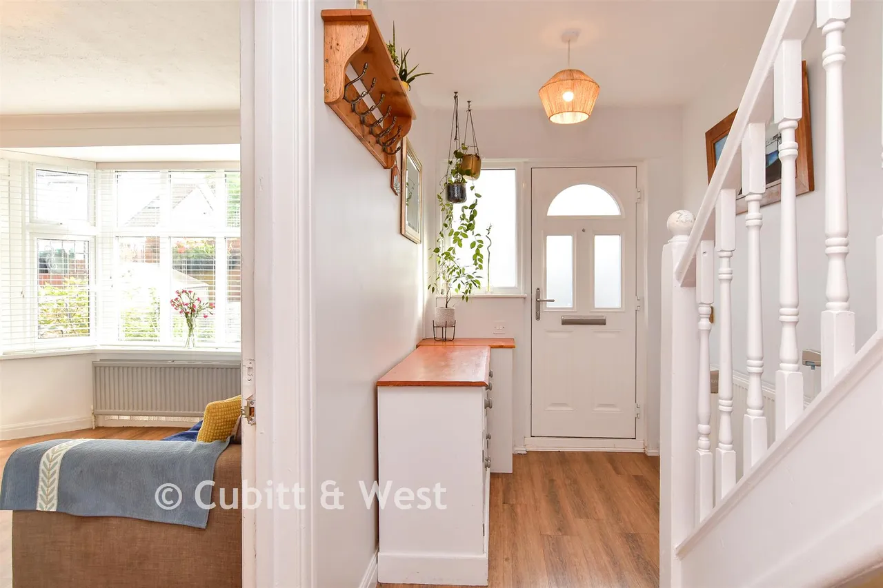 Carlyle Avenue, Brighton, BN2, photo 7