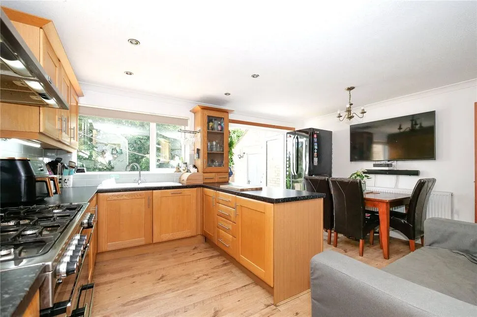 Bartle Gill Drive, Baildon, West Yorkshire, BD17, photo 9