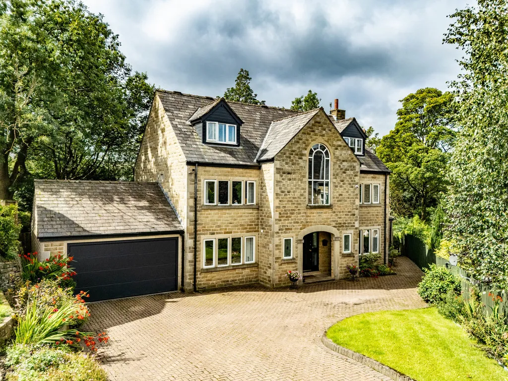 5 bed house for sale, Lee Bottom Road, Todmorden