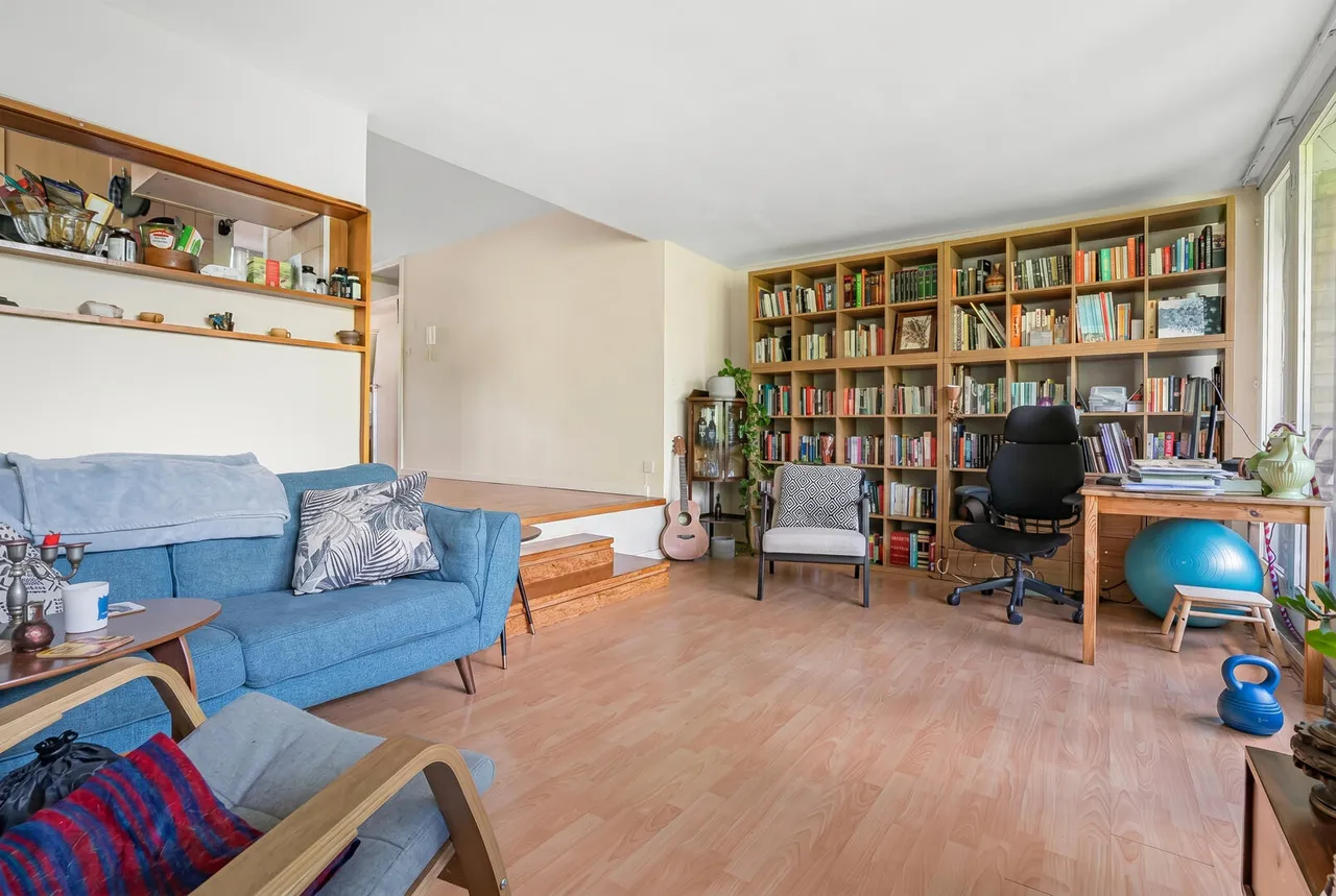 2 bed flat for sale, Crescent Road, N8