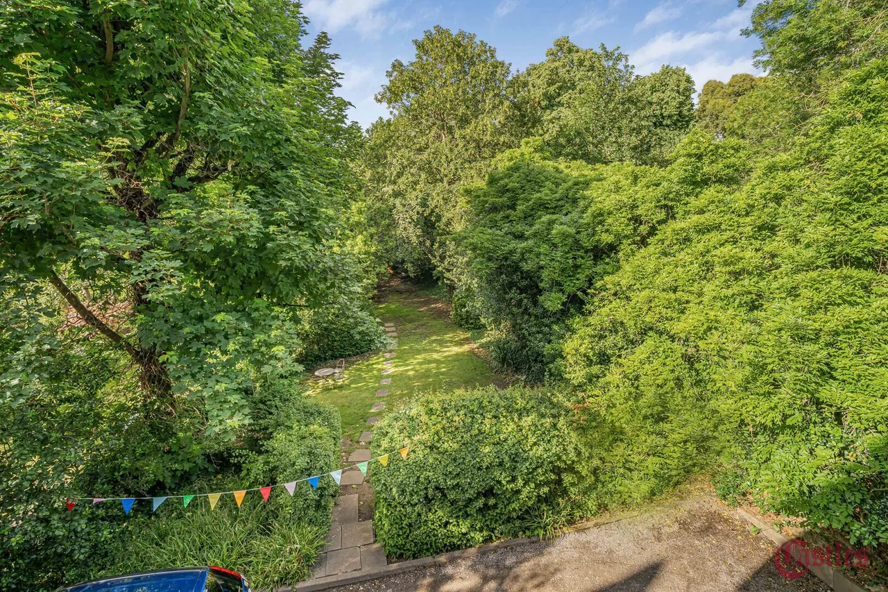 Crescent Road, N8, photo 18