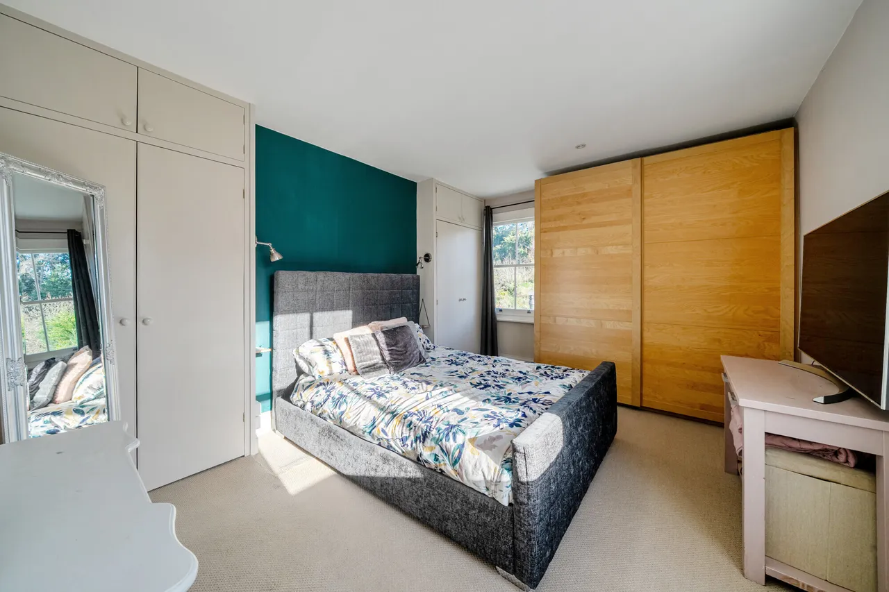 Hamlash Lane, Farnham, GU10, photo 7