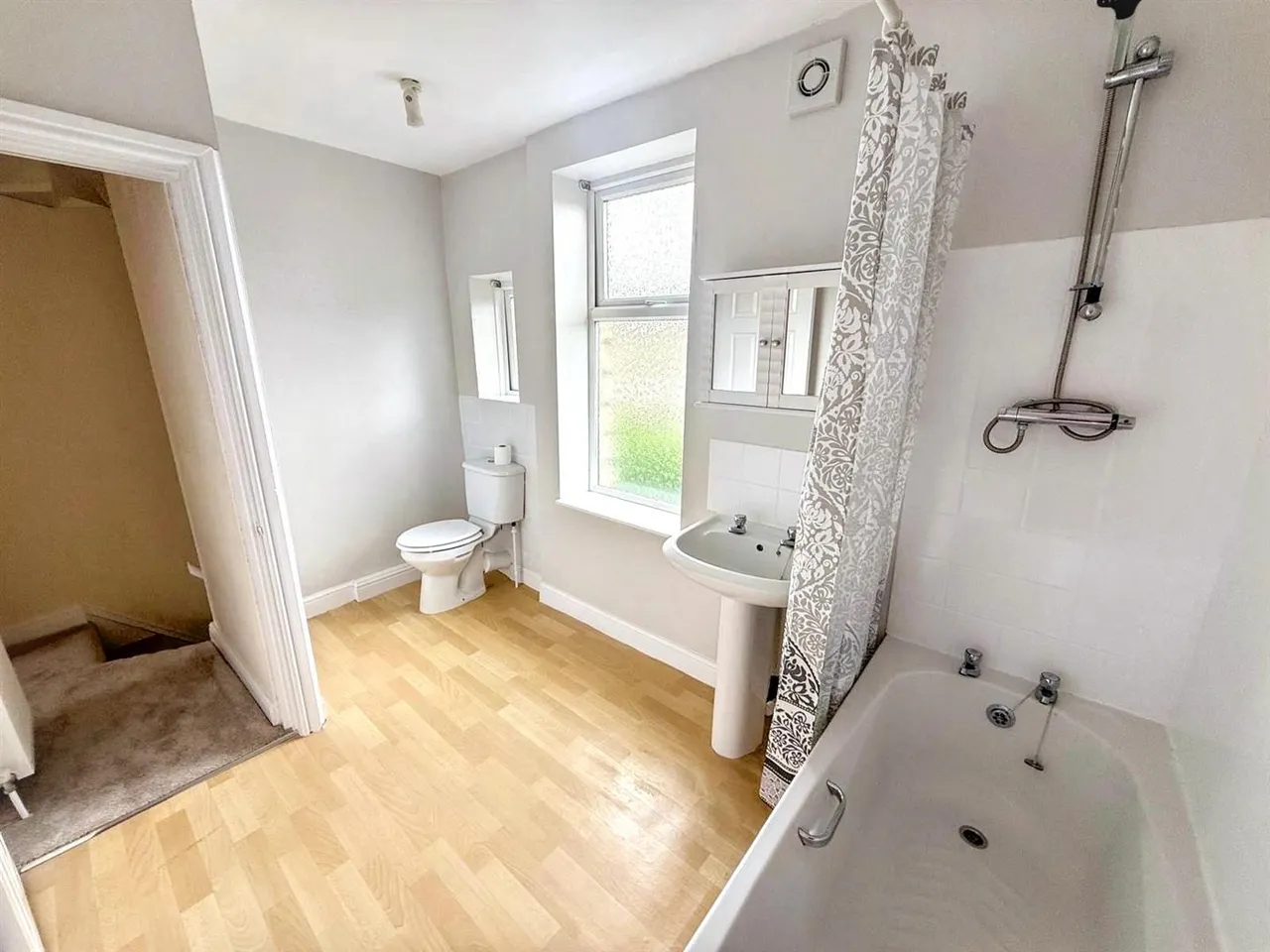 Gibb Street, Cowling, North Yorkshire, BD22 0BJ, photo 11