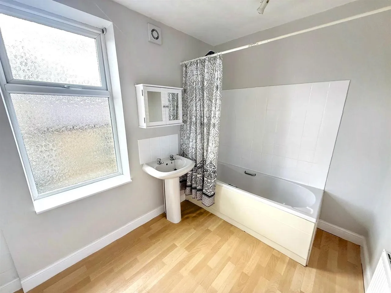 Gibb Street, Cowling, North Yorkshire, BD22 0BJ, photo 12