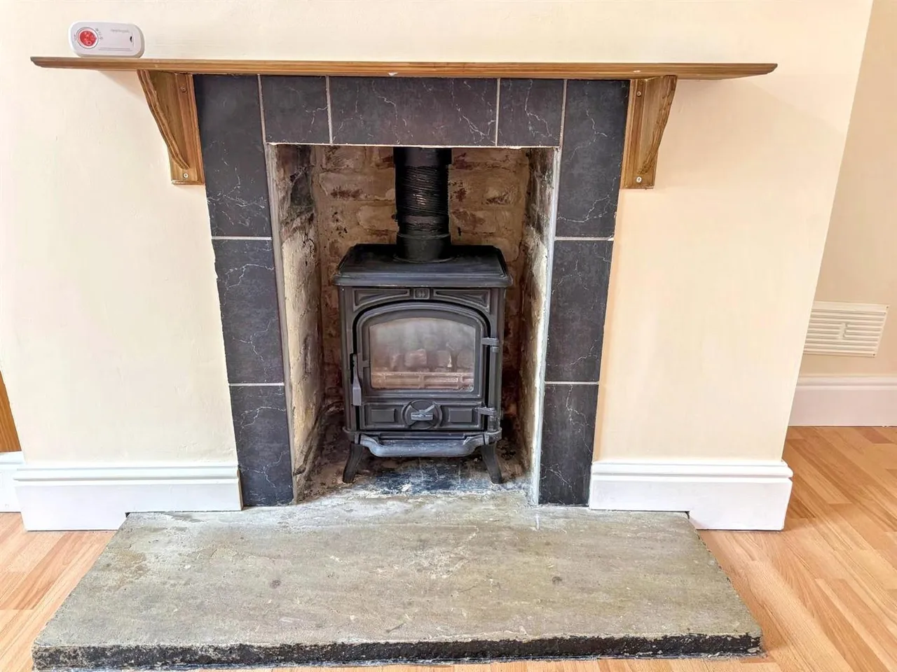 Gibb Street, Cowling, North Yorkshire, BD22 0BJ, photo 4