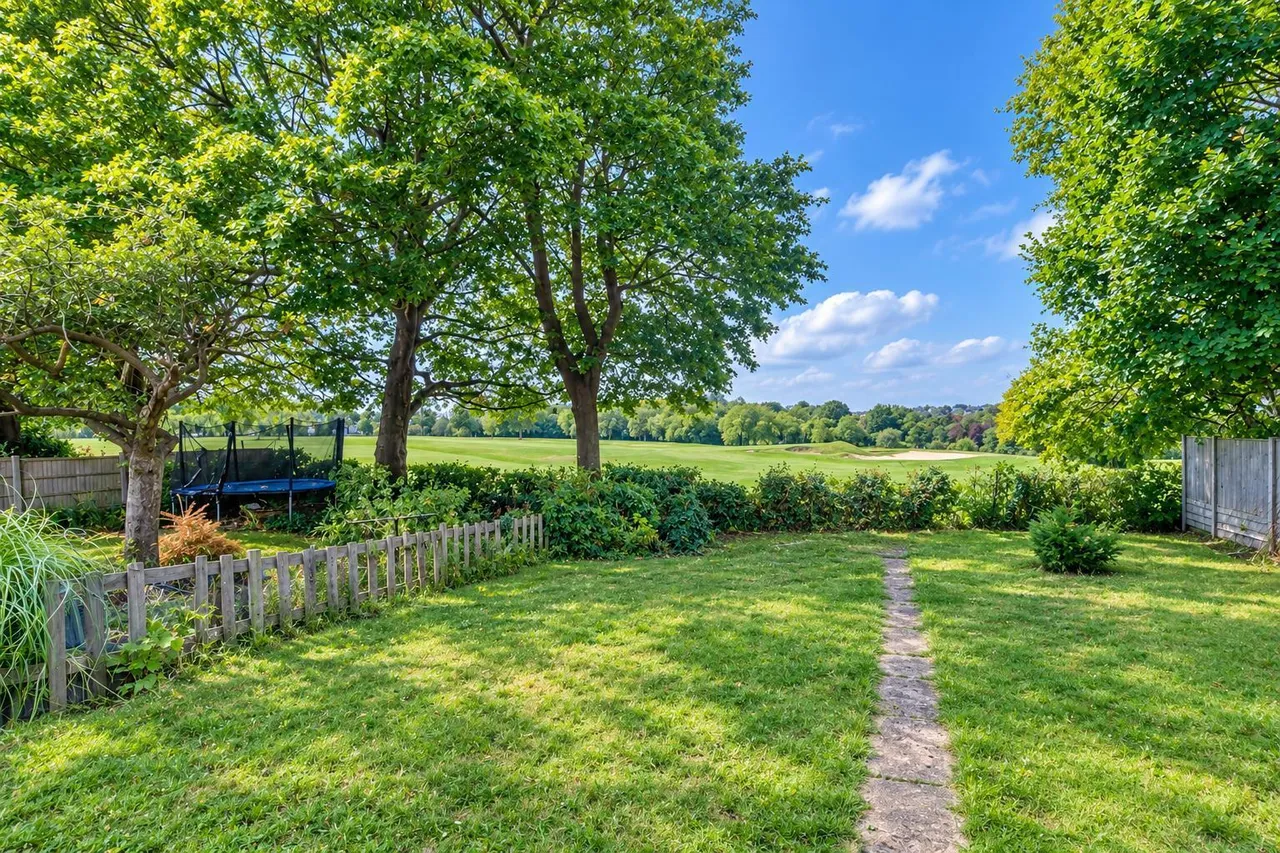 Court Hill, South Croydon, CR2, photo 23