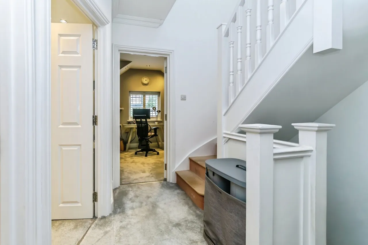 Court Hill, South Croydon, CR2, photo 19