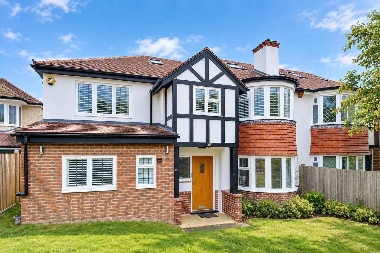 6 bed house for sale — Court Hill, South Croydon, CR2