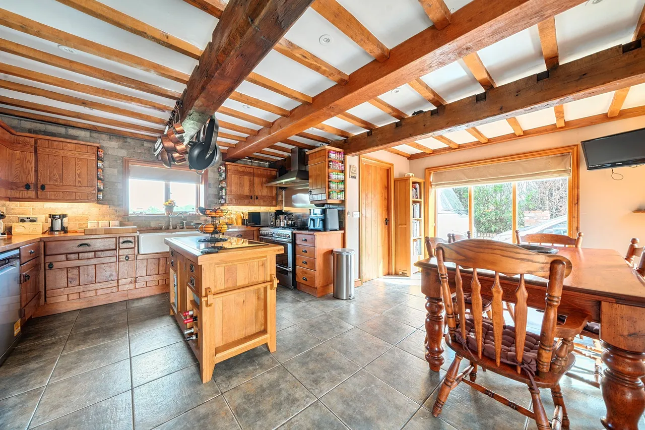 Broughall Farm, Broughall, SY13, photo 6