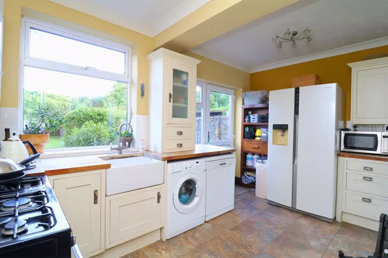 Delves Crescent, Walsall, WS5, photo 6