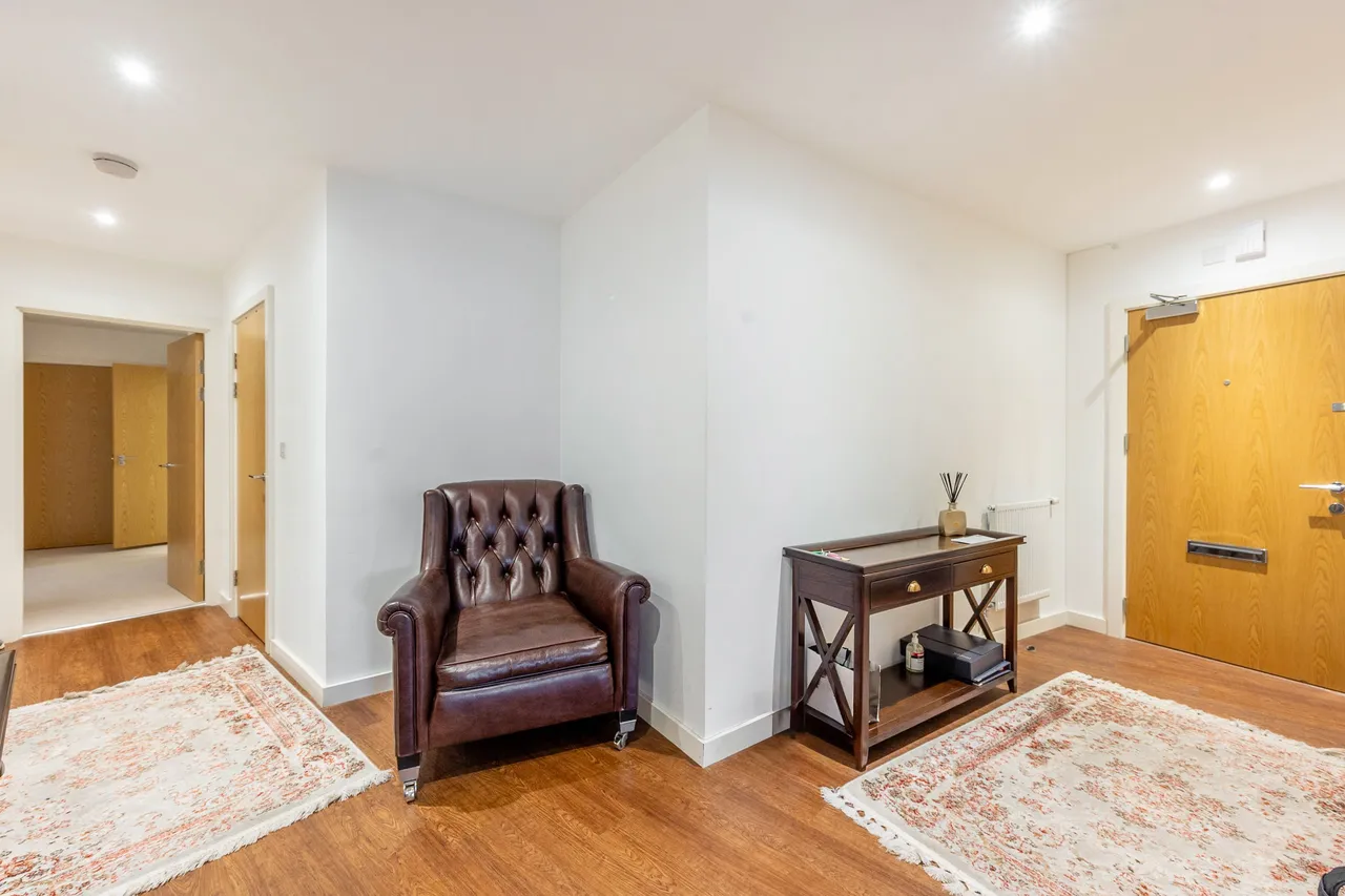 13 Royal Court, Howard Road, Stanmore, photo 7