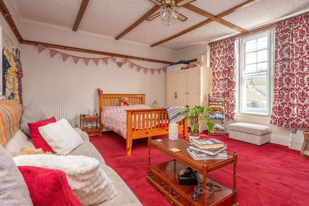 Characterful Family Home Moments from, photo 8