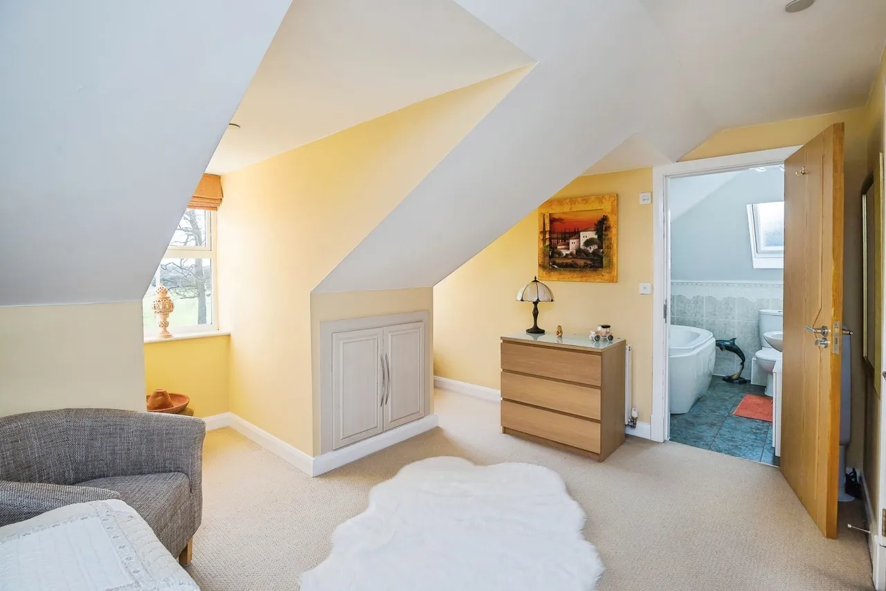 Hoole Road, Chester, CH2, photo 13