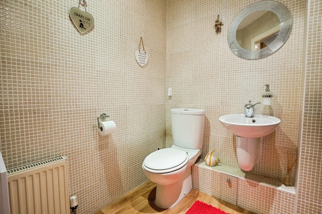 Hoole Road, Chester, CH2, photo 9