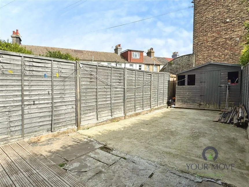 Ashford Square, Eastbourne, East Sussex, BN21, photo 3