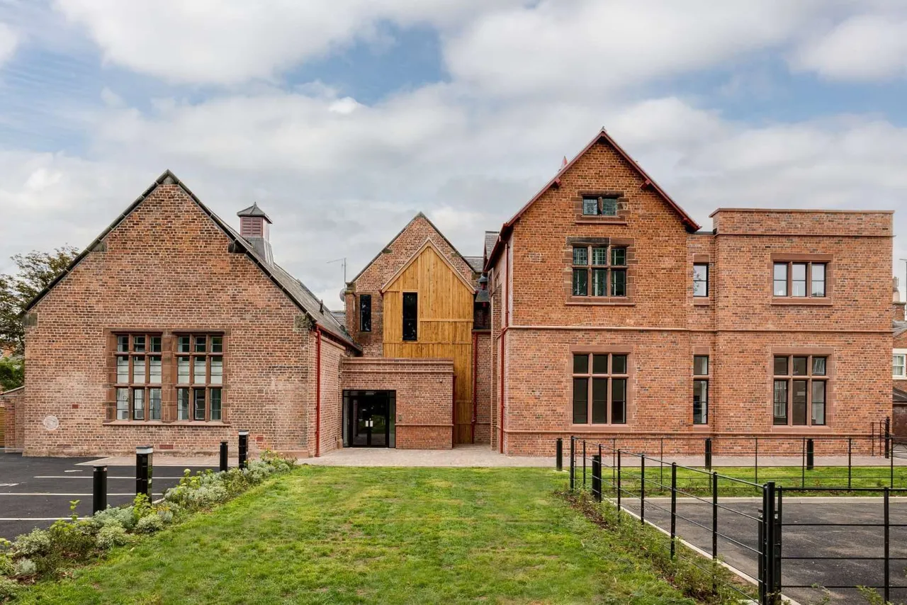 Overleigh Road, Chester, Cheshire, CH4 7HL, photo 10