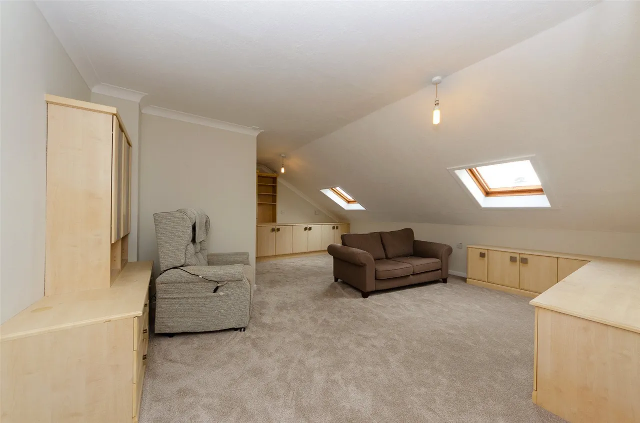 Gloddaeth Avenue, Llandudno, LL30, photo 2