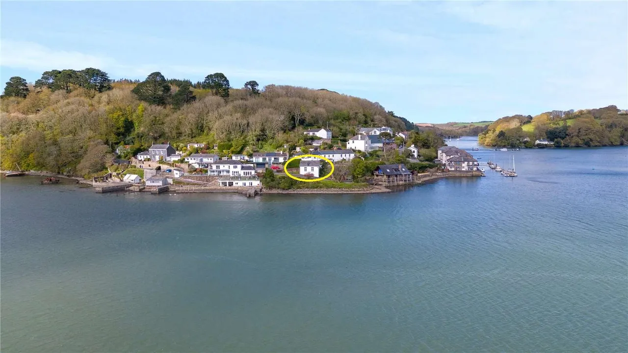 Malpas, Truro, Cornwall, TR1 1SQ, photo 6
