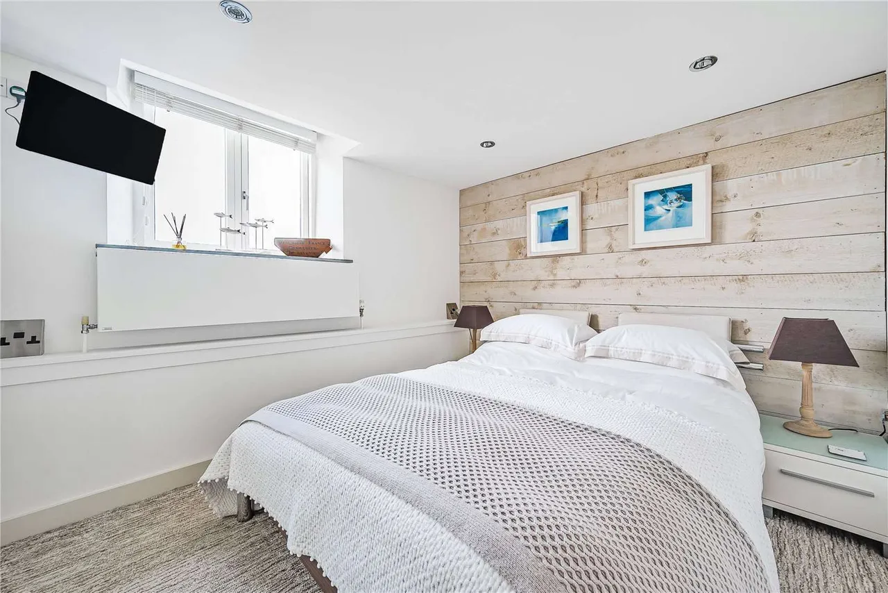 Malpas, Truro, Cornwall, TR1 1SQ, photo 8
