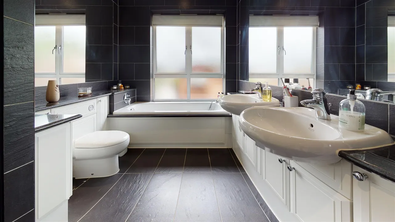 Roebuck Heights, Buckhurst Hill, photo 9
