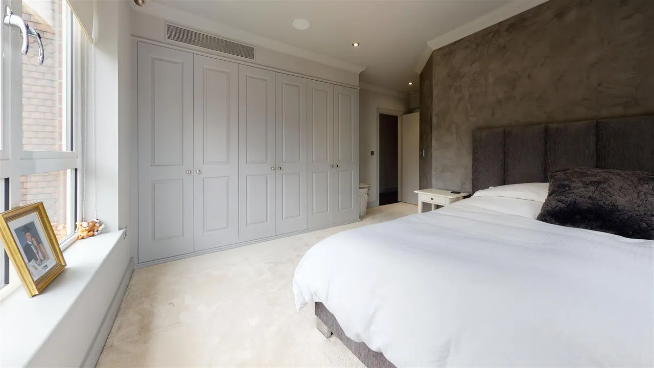 Roebuck Heights, Buckhurst Hill, photo 8
