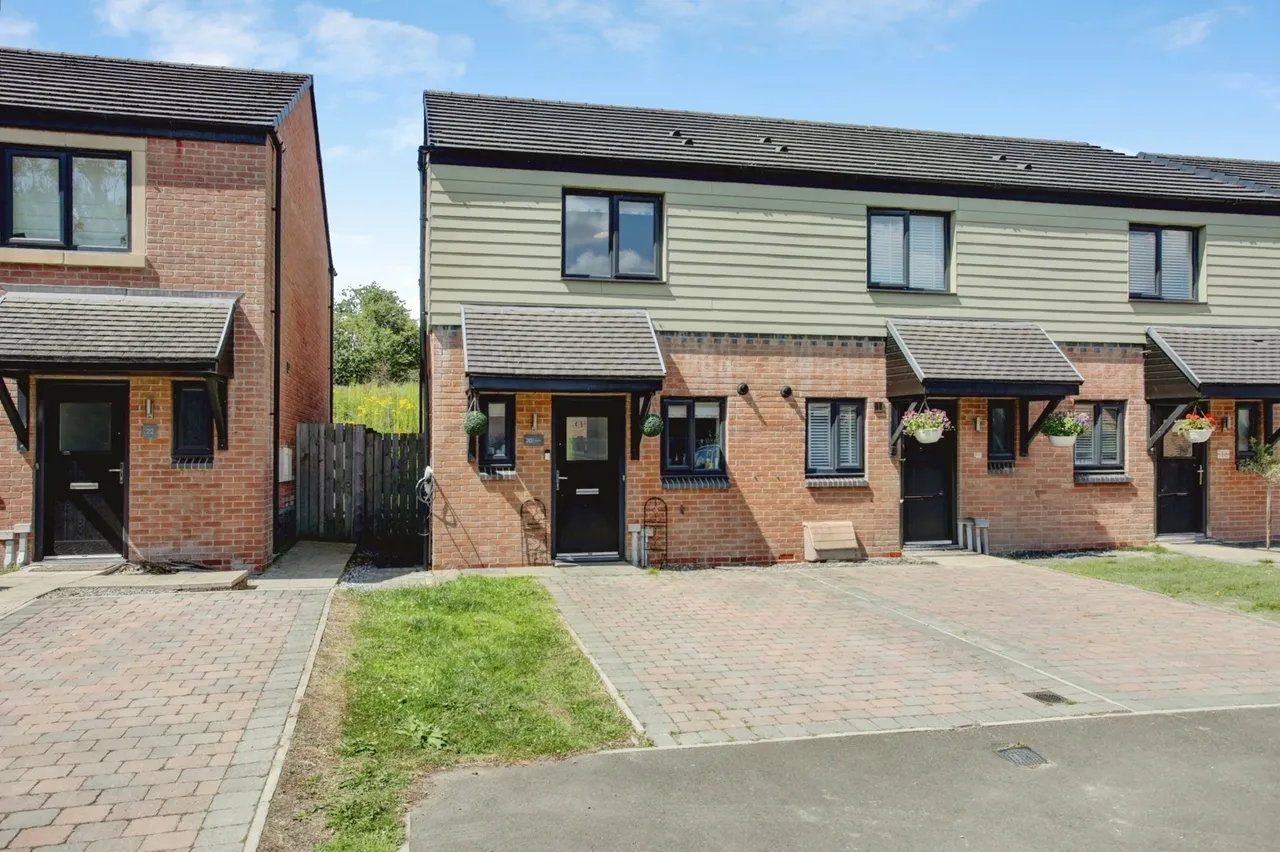 2 bed house for sale — Bergerac Road, Jameson Manor, Tyne and Wear, NE20