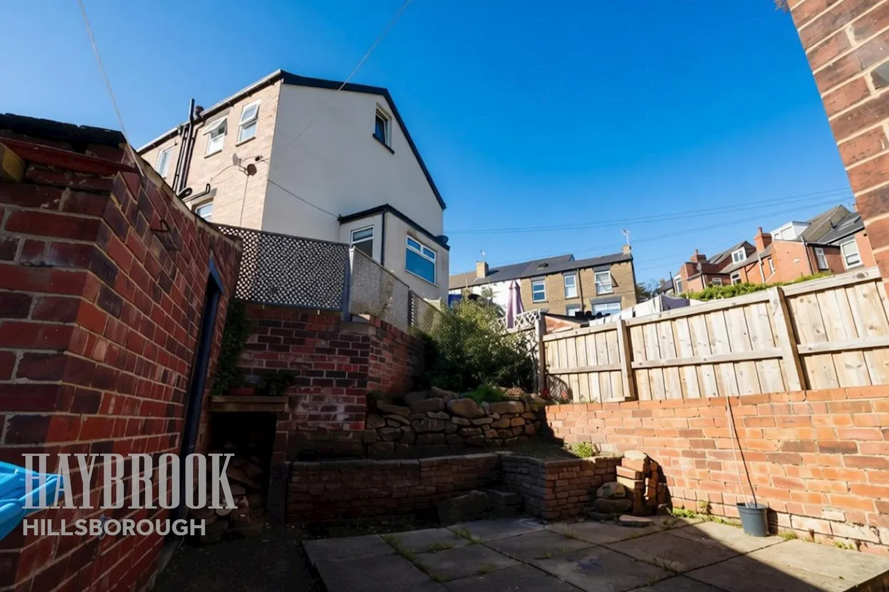 Dykes Lane, Sheffield, photo 14