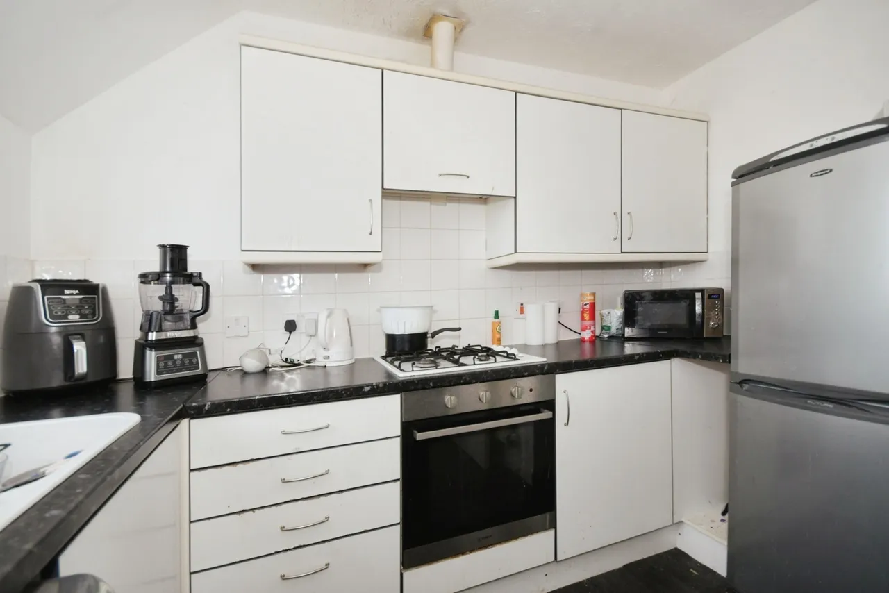 Tadcaster Road, Sheffield, South Yorkshire, S8, photo 8