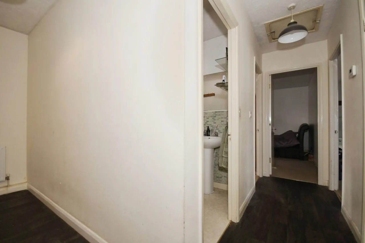 Tadcaster Road, Sheffield, South Yorkshire, S8, photo 5