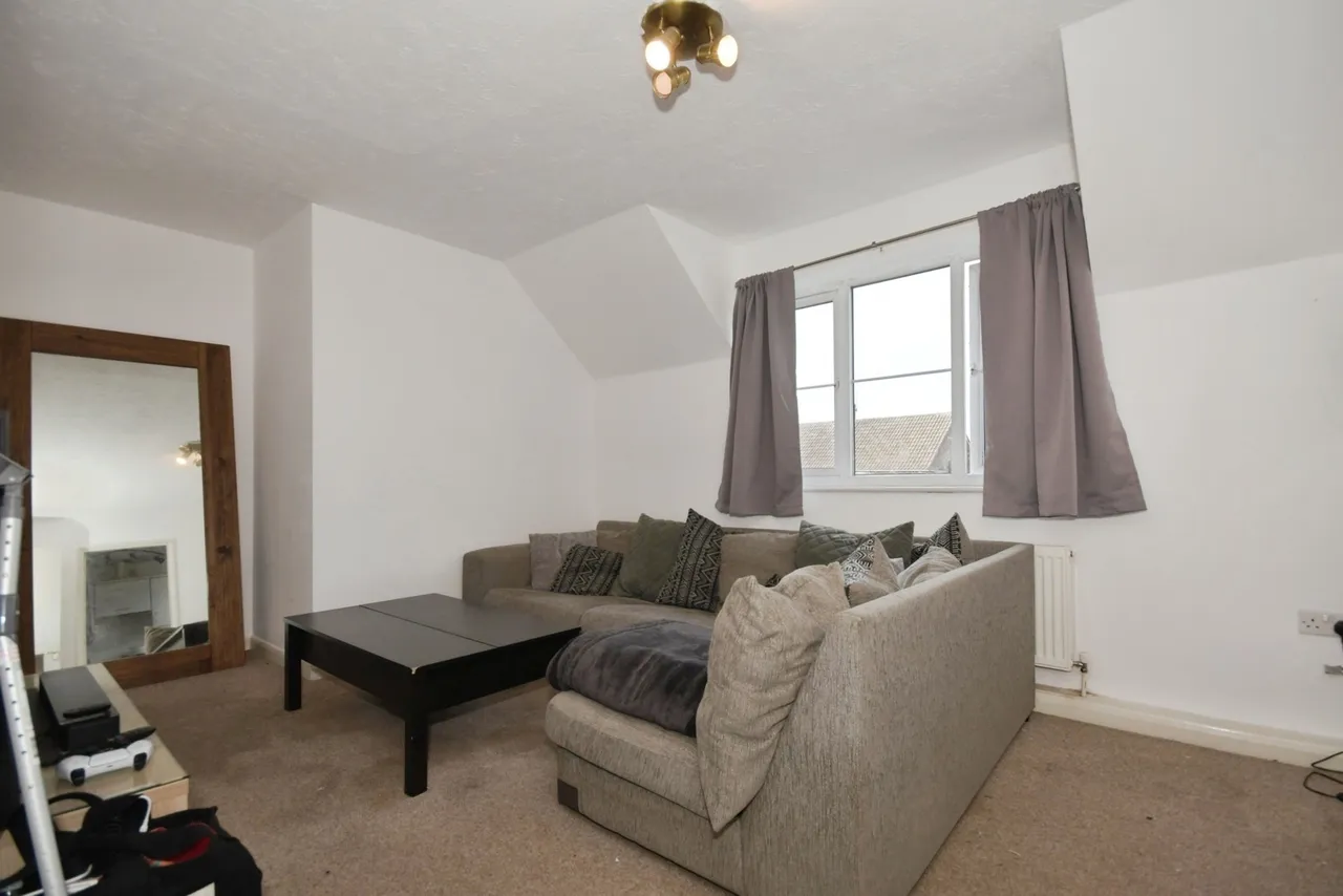 Tadcaster Road, Sheffield, South Yorkshire, S8, photo 7