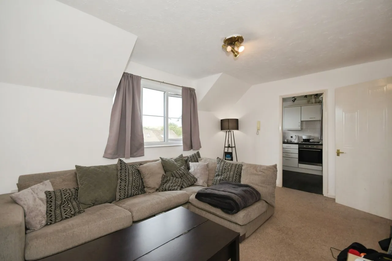Tadcaster Road, Sheffield, South Yorkshire, S8, photo 2