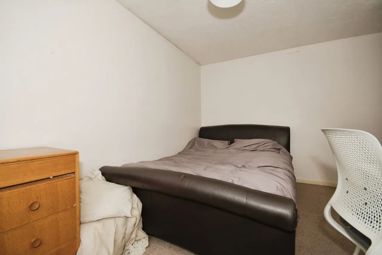 Tadcaster Road, Sheffield, South Yorkshire, S8, photo 10