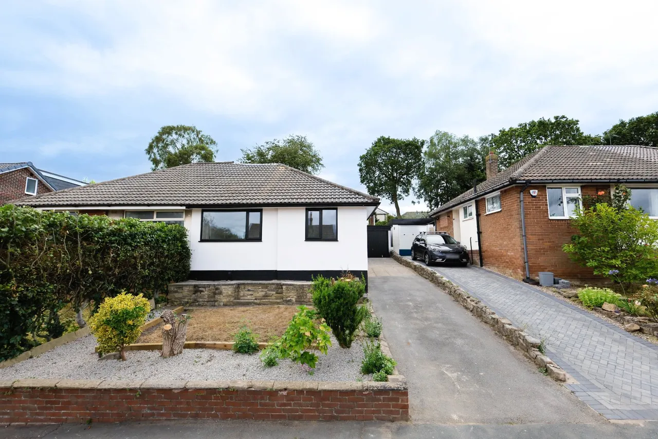Moseley Wood Walk, Leeds, LS16, photo 13