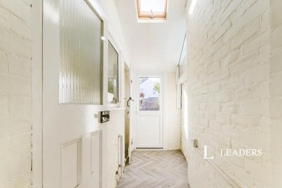 Apsley Road, Southsea, PO4, photo 9