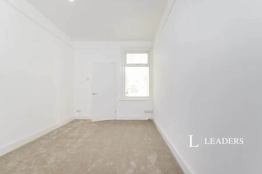 Apsley Road, Southsea, PO4, photo 8