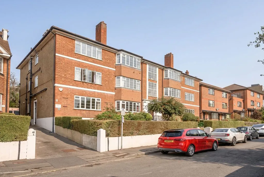 Lymington Court, Wimbledon, SW19, photo 13