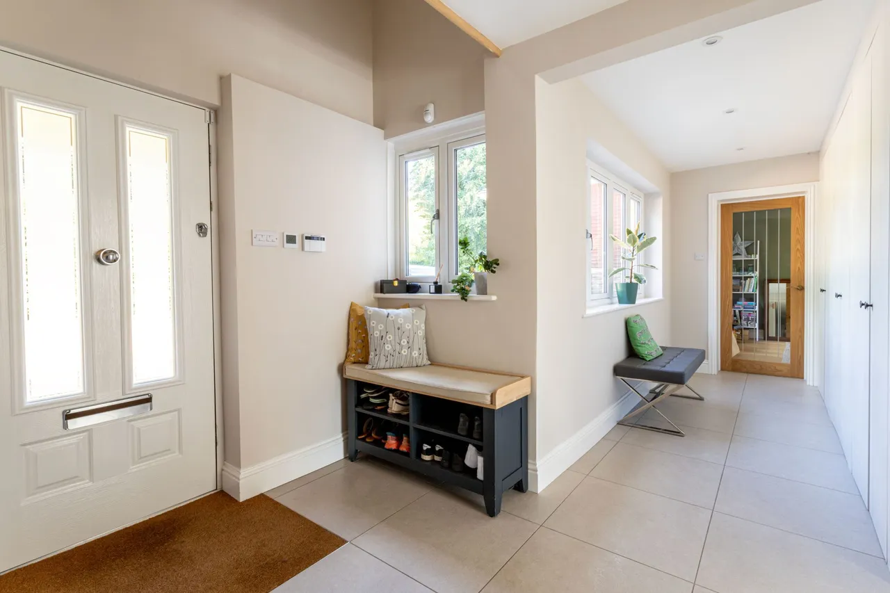 Alanbrooke Close, Hartley Wintney, Hook, RG27 8QY, photo 13
