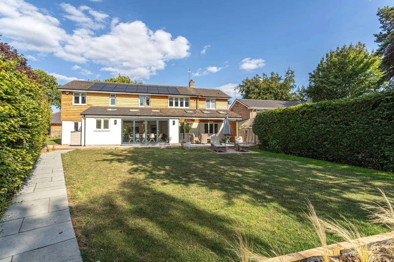 Alanbrooke Close, Hartley Wintney, Hook, RG27 8QY, photo 30