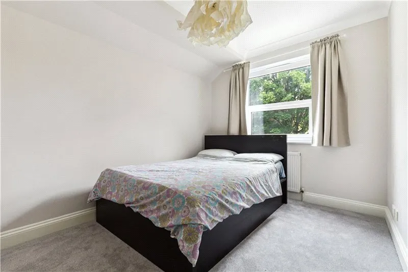 Camberwell New Road, London, SE5, photo 7