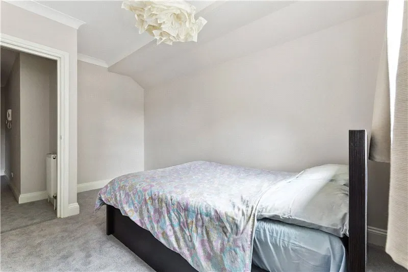Camberwell New Road, London, SE5, photo 8