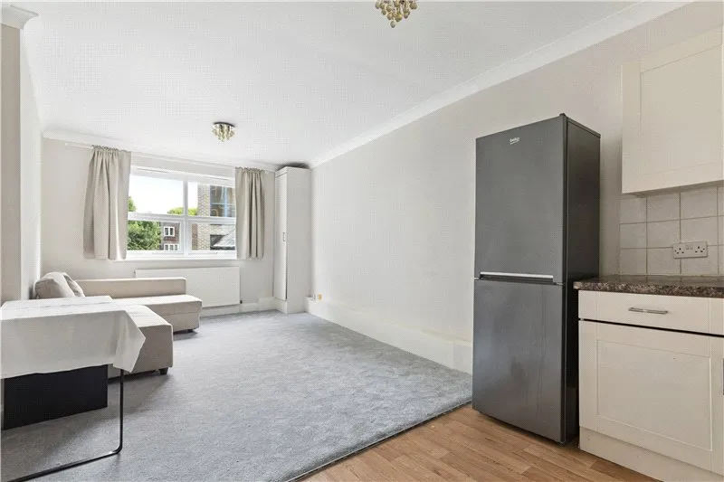 1 bed flat for sale — Camberwell New Road, London, SE5