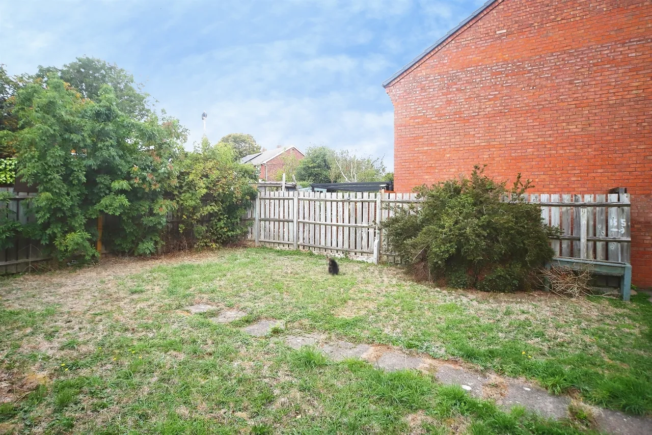 Allington Close, Taunton, TA1, photo 8